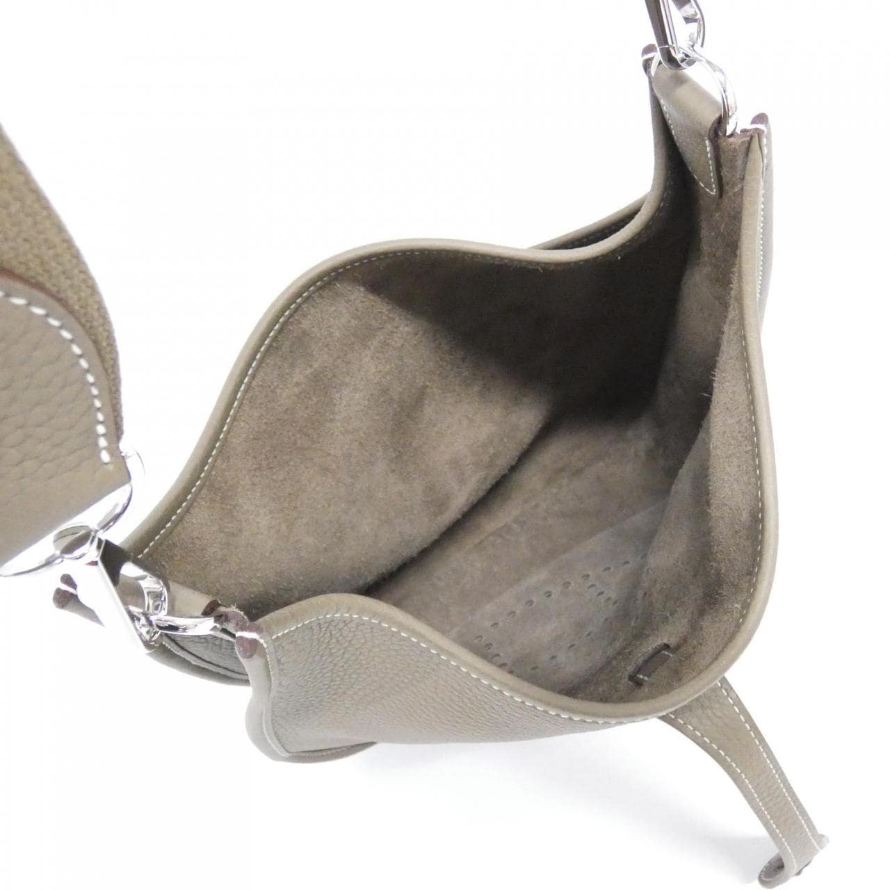 【未使用品】エルメス エヴリン3 PM 056277CK ショルダーバッグ