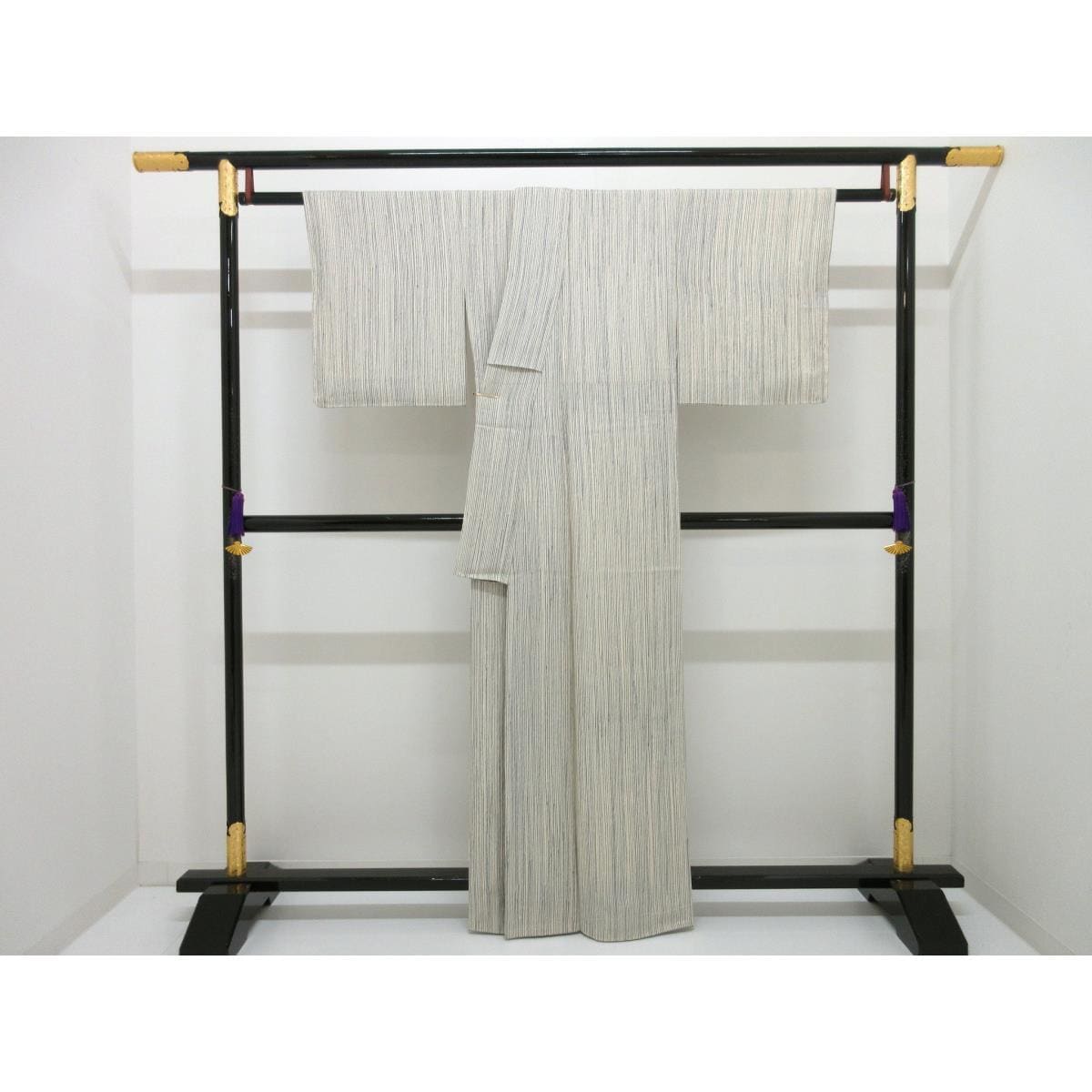 【未使用品】小紋　身幅Ｌ寸