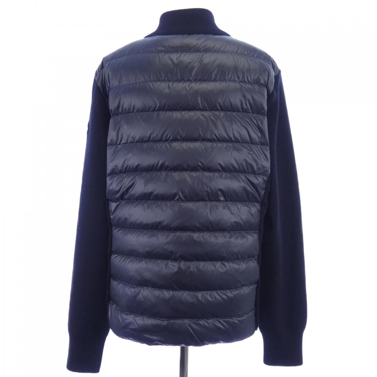 【新品】モンクレール MONCLER K20939B00023 ダウンジャケット