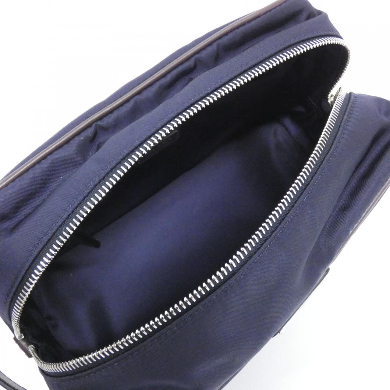 【新品】プラダ 2NA002 ポーチ