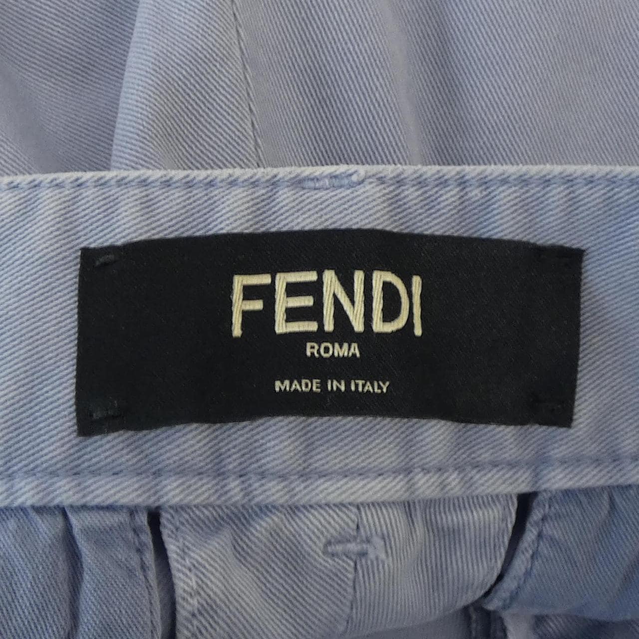 フェンディ FENDI ショートパンツ