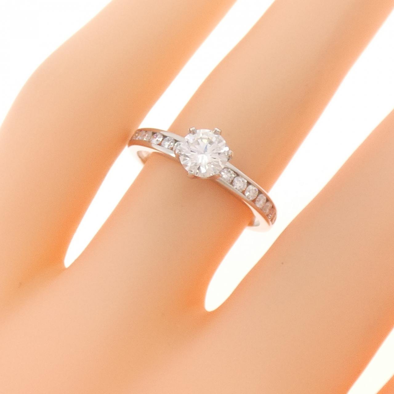ティファニー ソリティア チャネルセッティング リング 0.47CT I VS1 3EXT