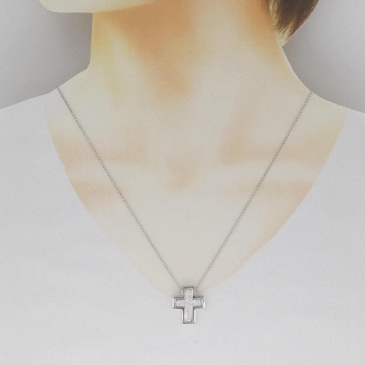 K18WG/750WG クロス ダイヤモンド ネックレス 0.26CT