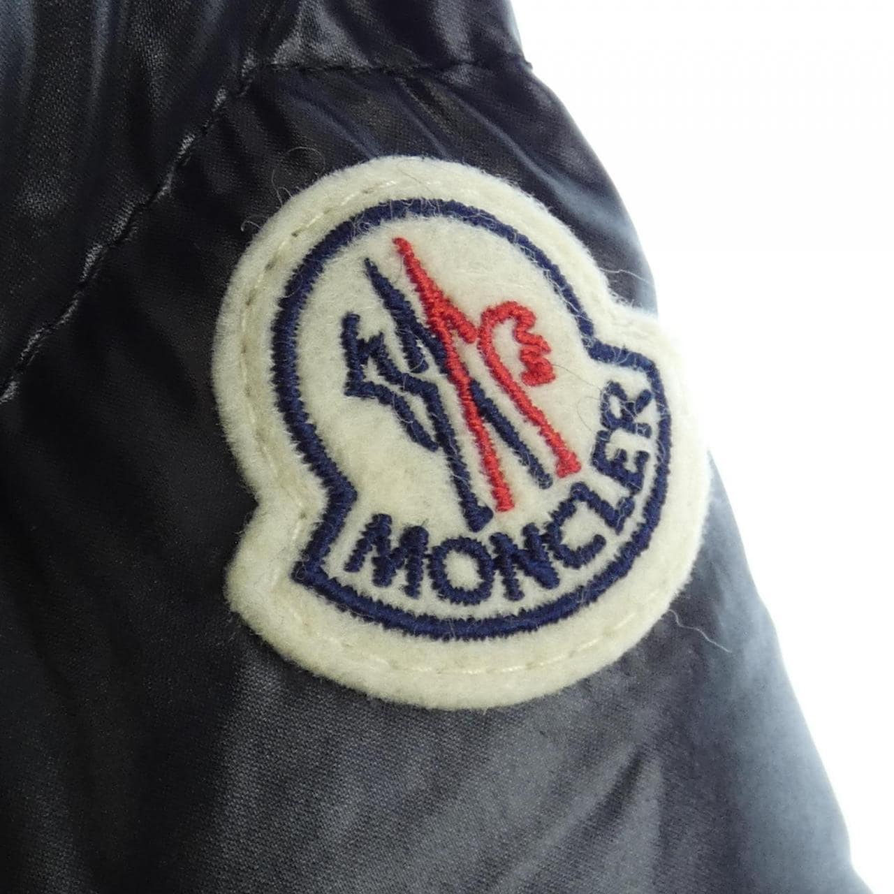 MONCLER蒙克勒羽绒服