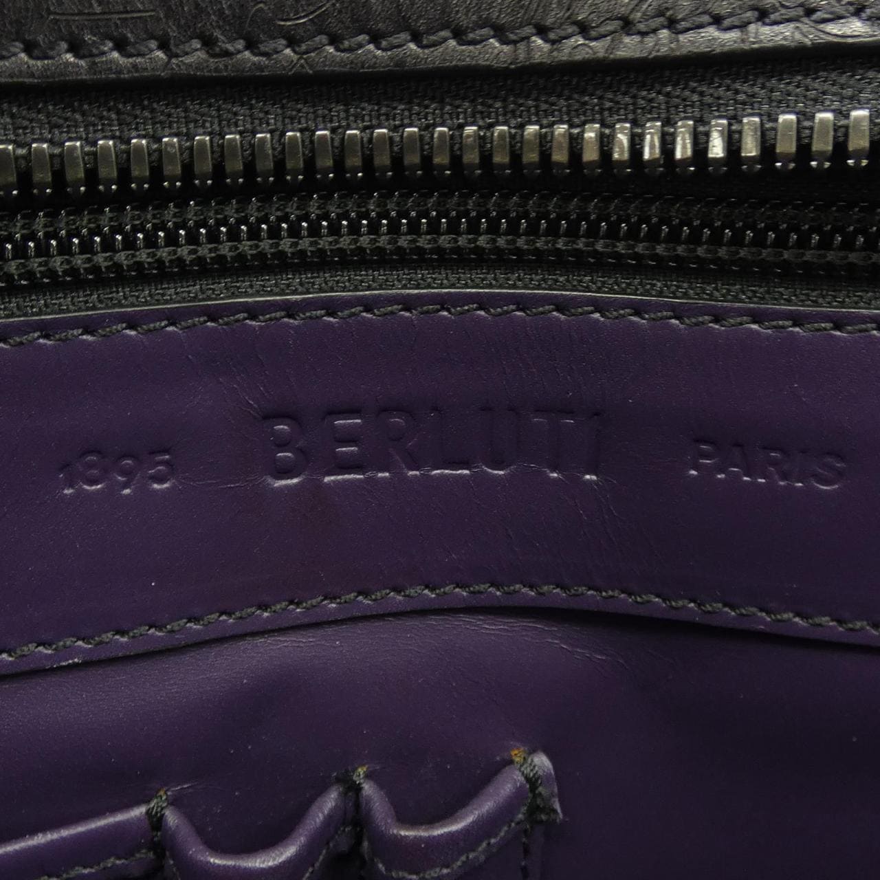 ベルルッティ Berluti アンジュールスモールスクリットレザーブリーフ BAG