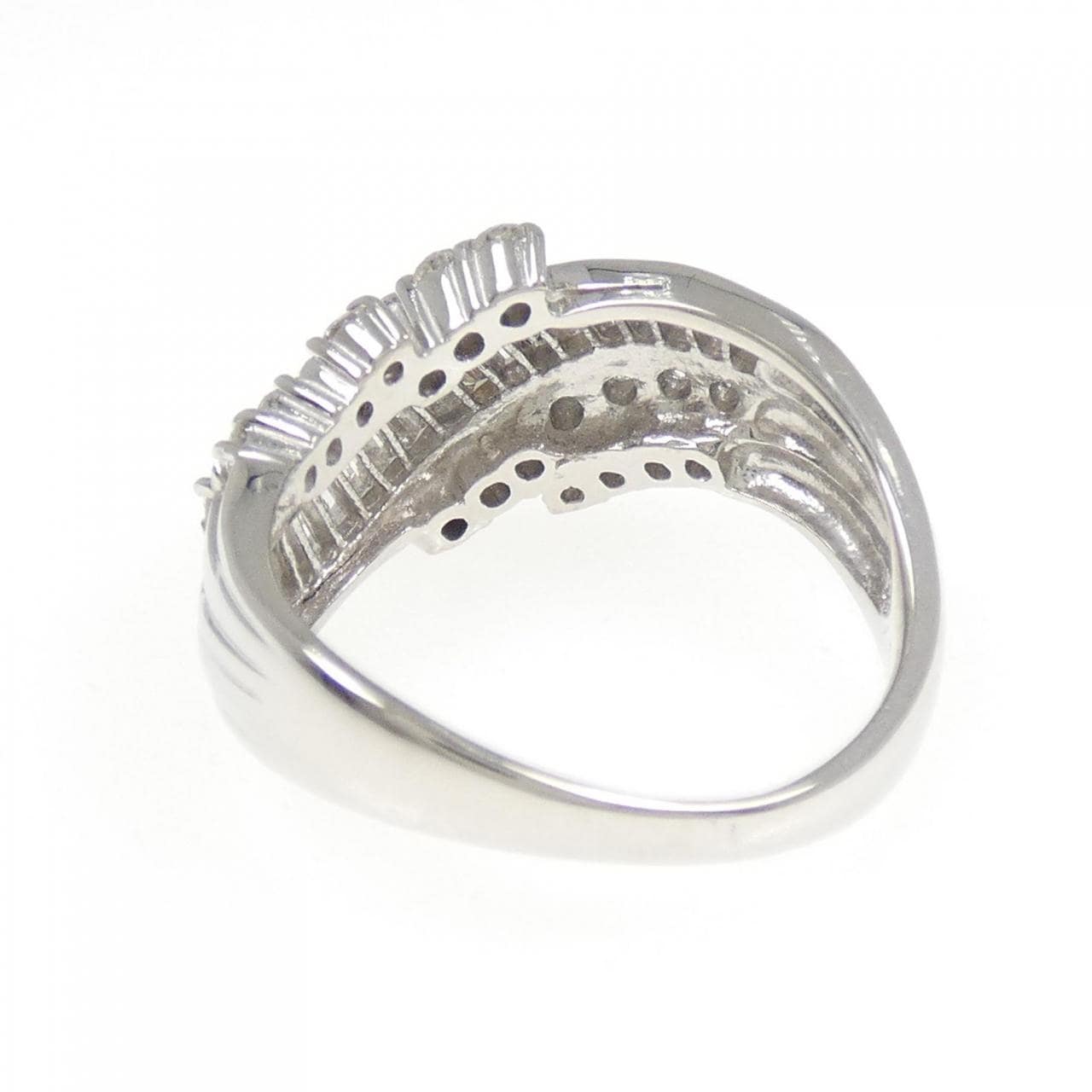 PT900 ダイヤモンド リング 1.00CT