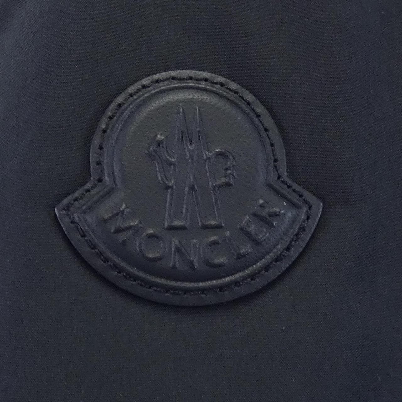 モンクレール MONCLER NEVERS ノーカラージャケット