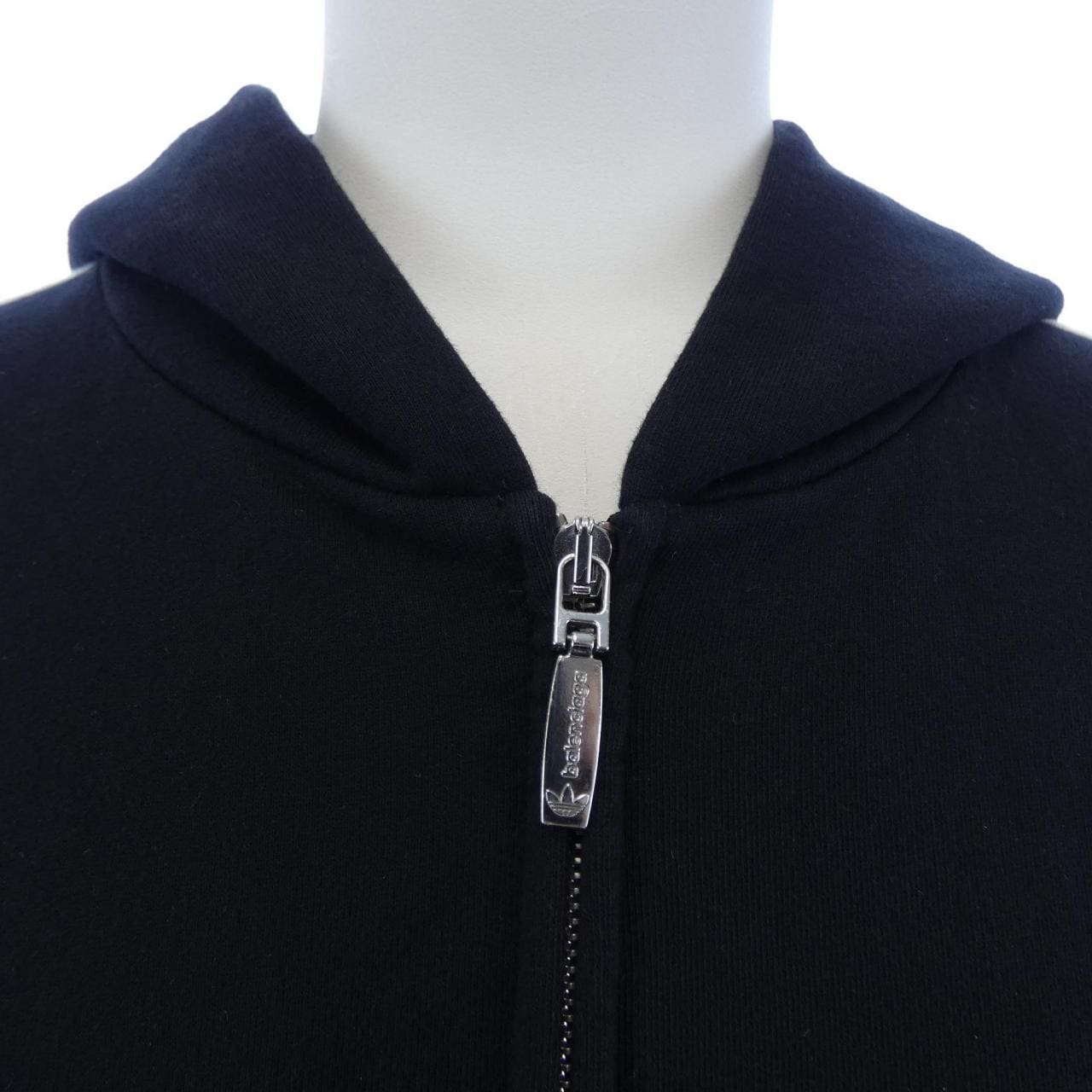 バレンシアガ BALENCIAGA ADIDAS 723754 TNVN2 パーカー