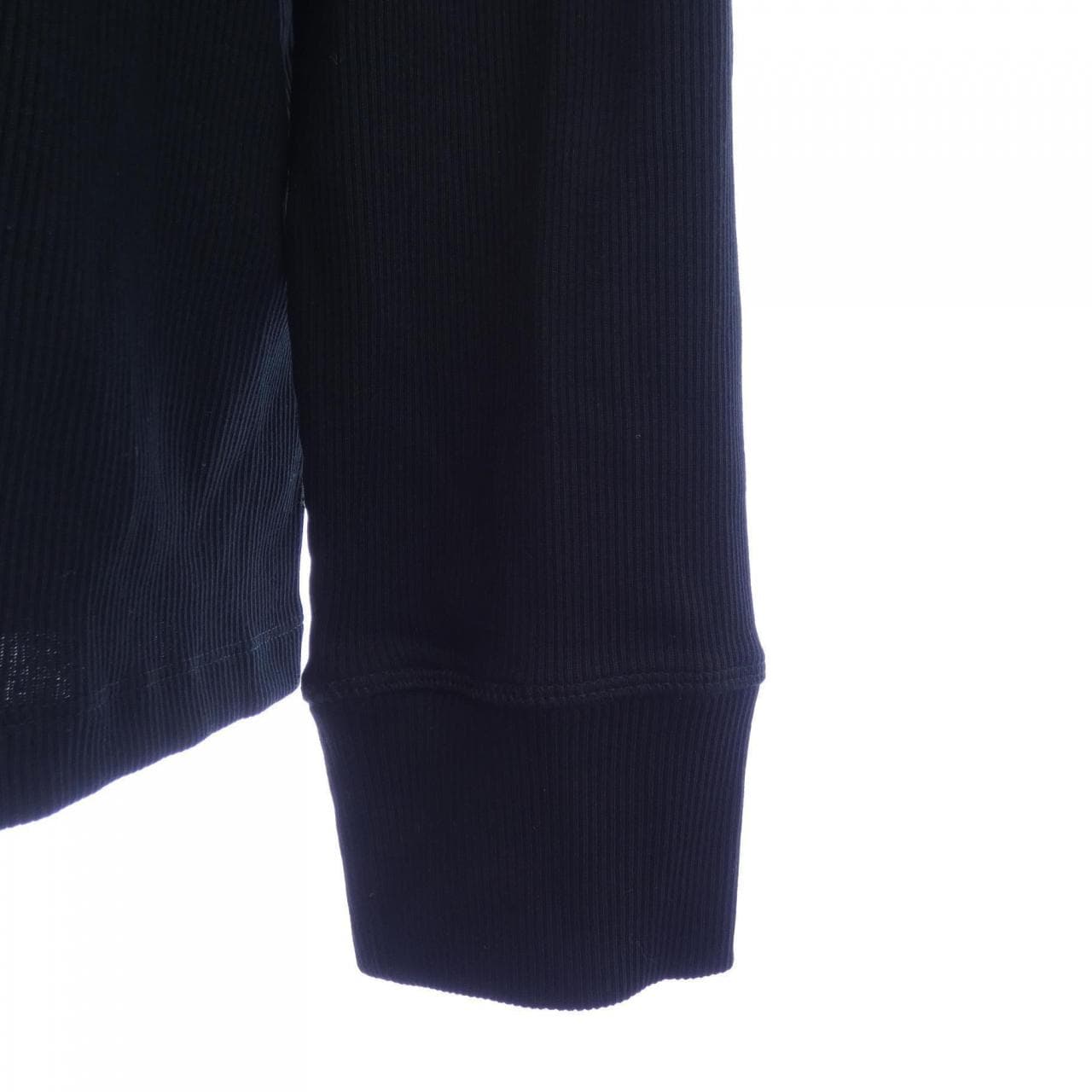 ロエベ LOEWE トップス