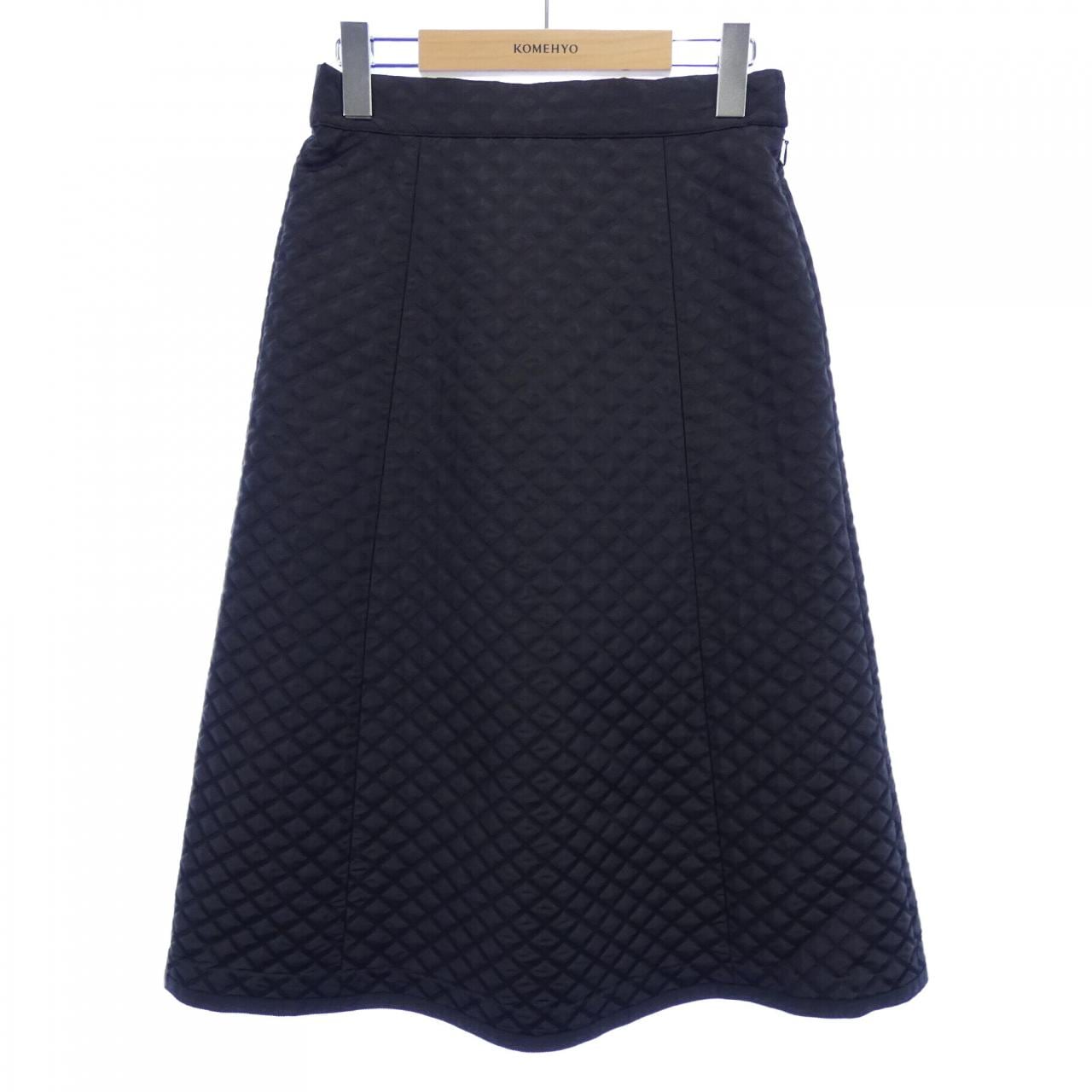 スーパービューティー SUPER BEAUTY スカート