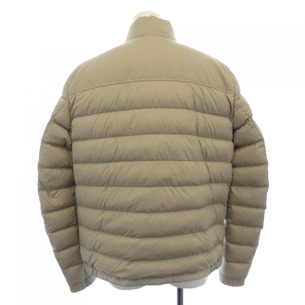 モンクレール MONCLER ダウンジャケット