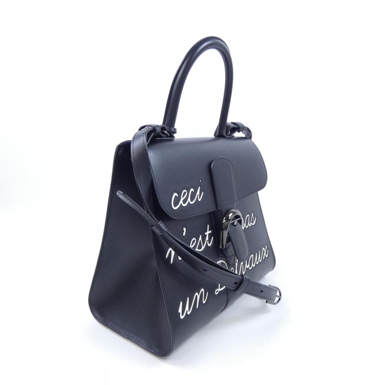 德尔沃DELVAUX