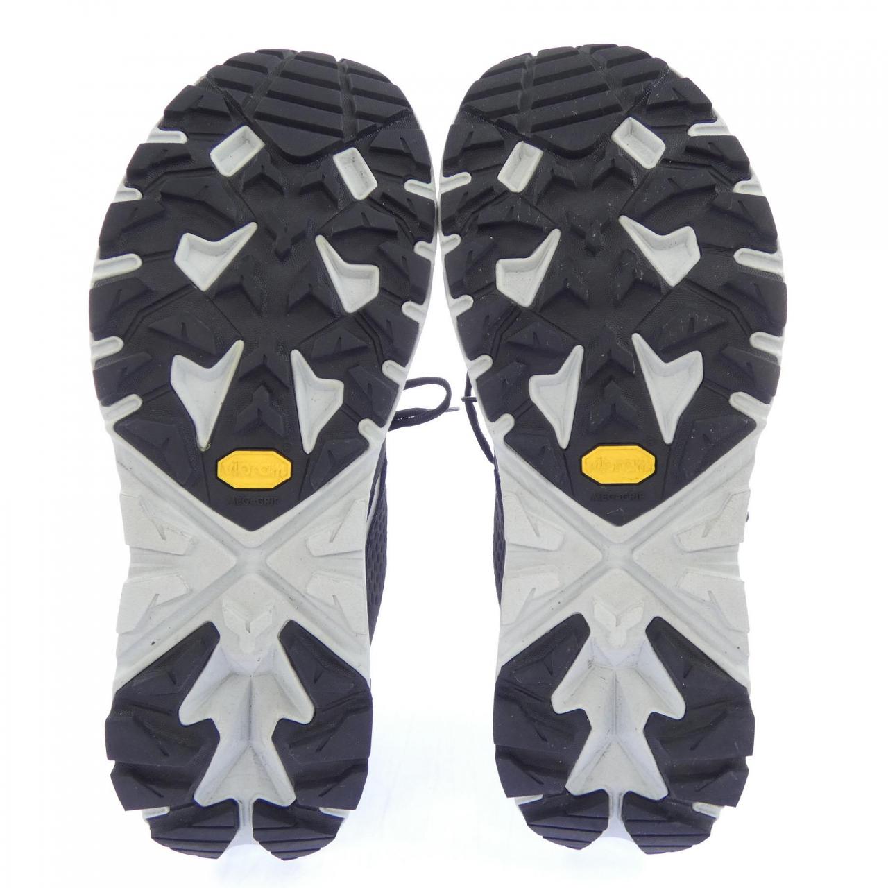 ホカオネオネ HOKA ONE ONE 1155397 WTAPS スニーカー