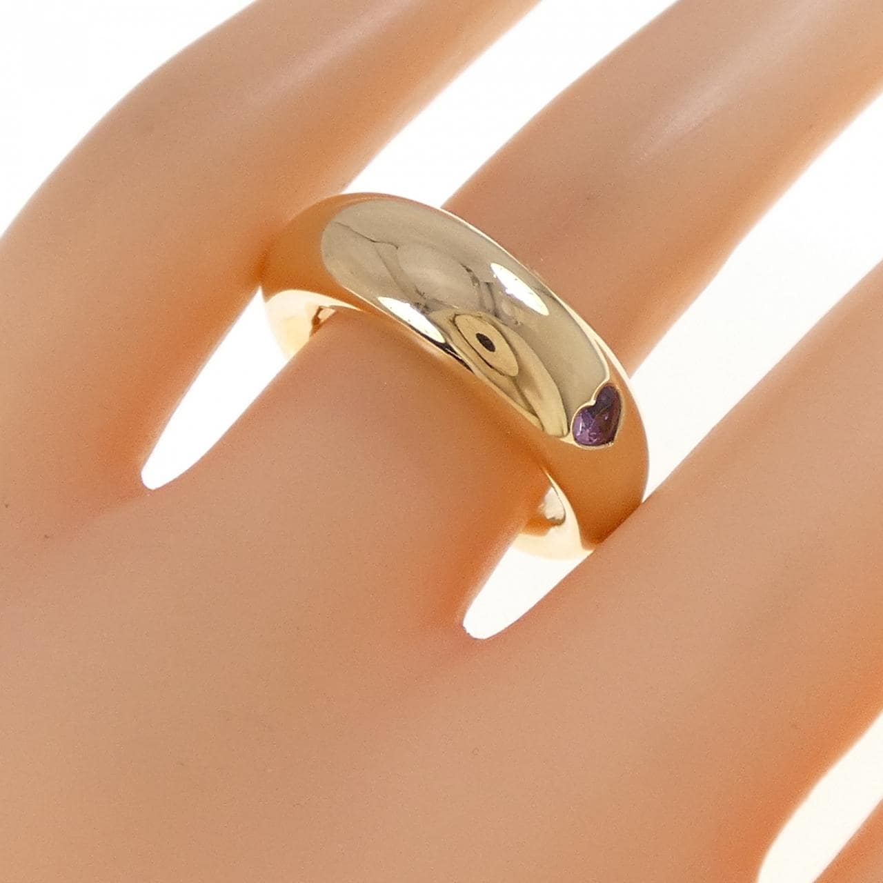 CHAUMET heart sapphire ring