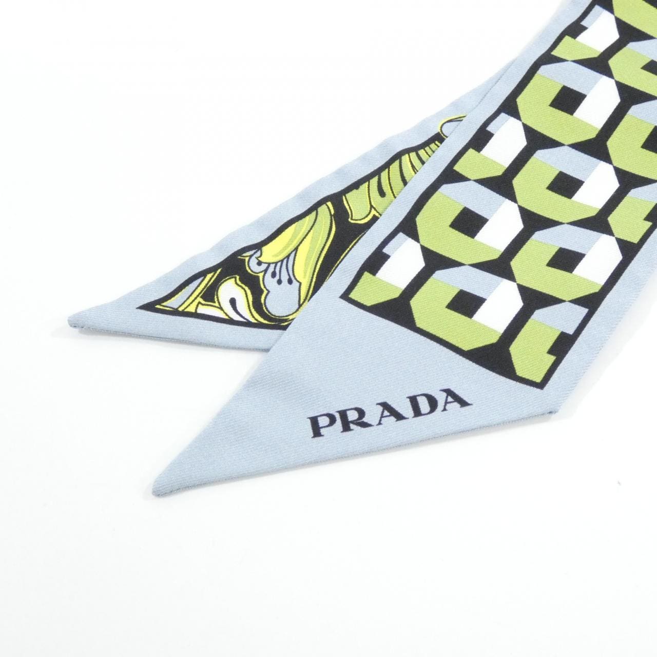 【未使用品】プラダ 1FF008 スカーフ