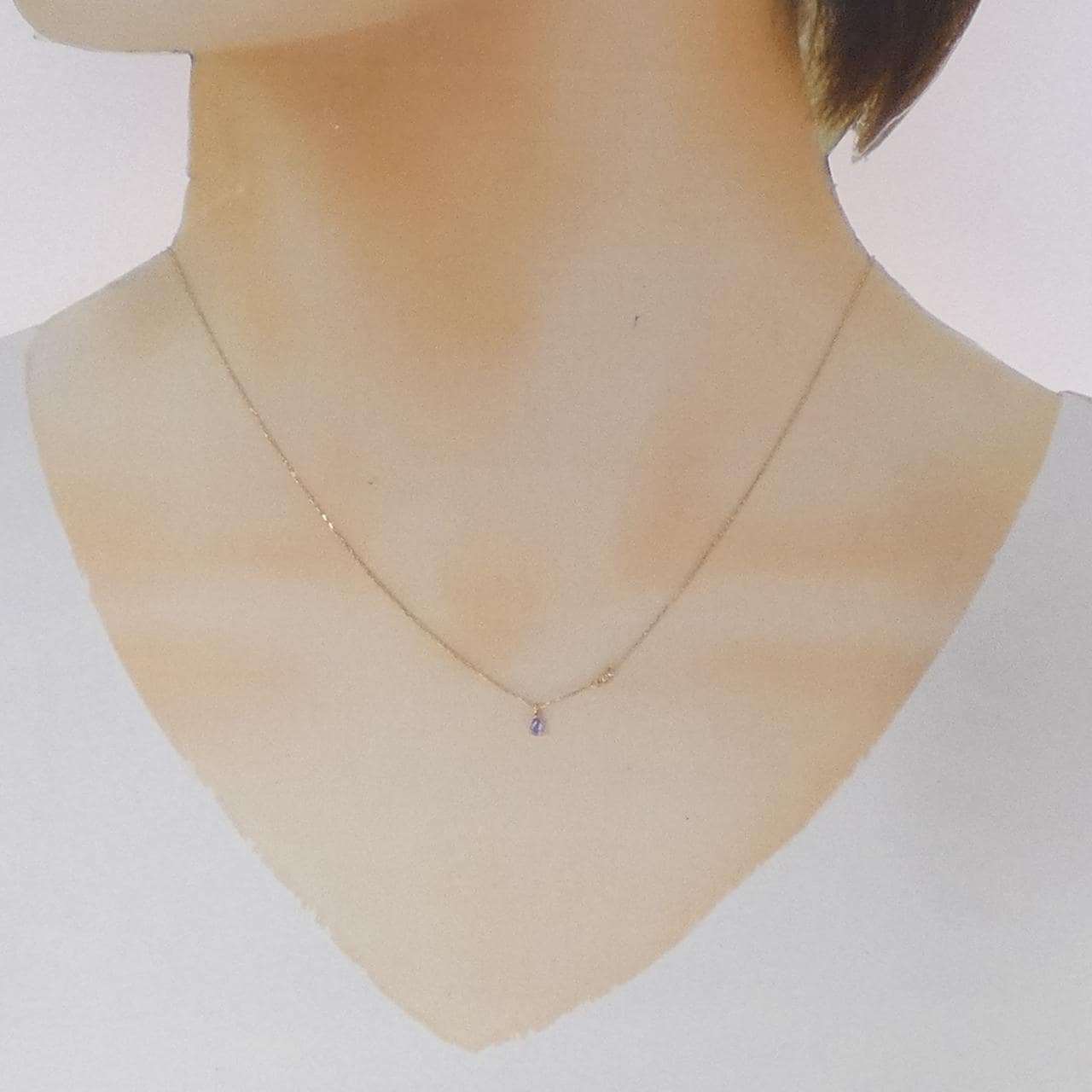 リラ タンザナイト ネックレス