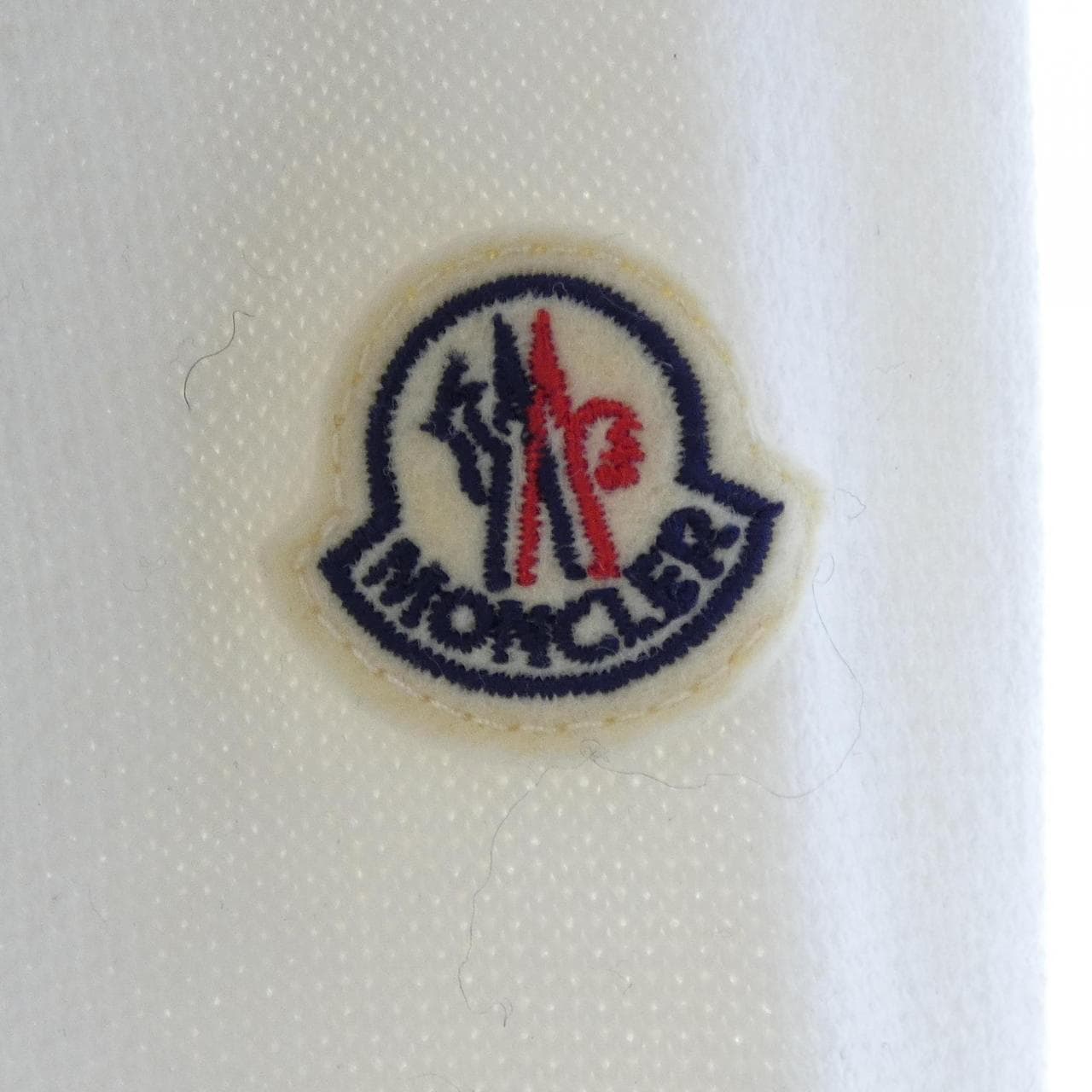 【新品】モンクレール MONCLER K20939B00036 ダウンジャケット