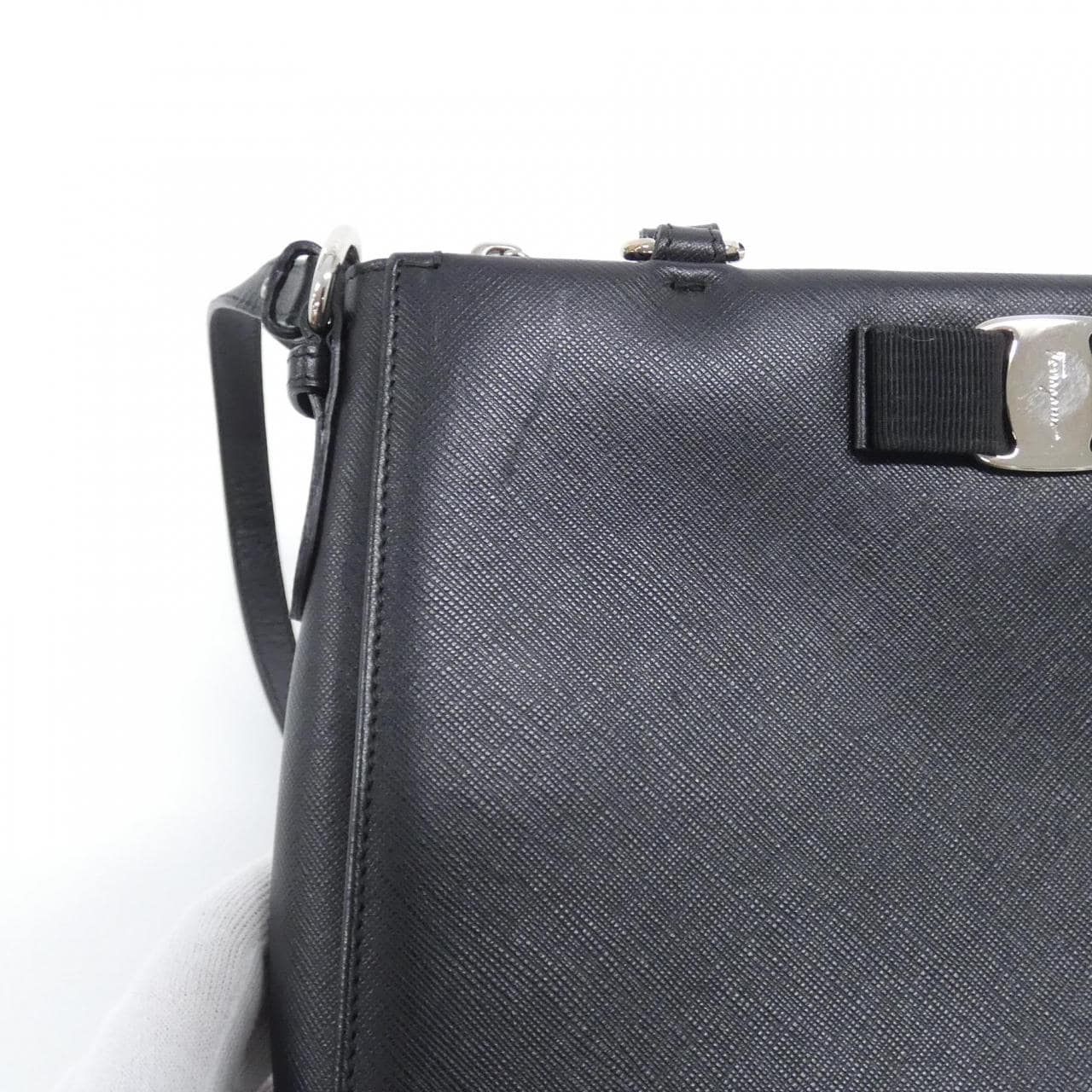 サルヴァトーレフェラガモ 21 E298 バッグ