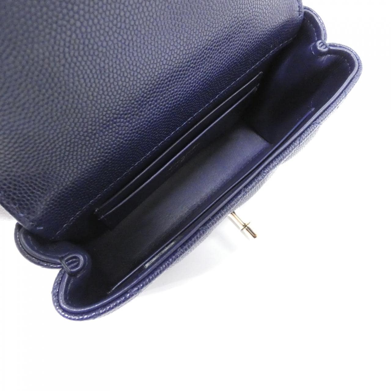 【未使用品】シャネル AP4244 チェーンクラッチ