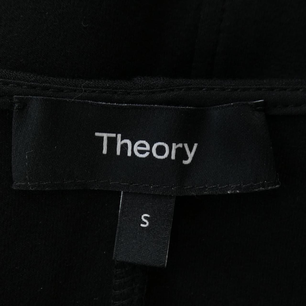 セオリー theory トップス