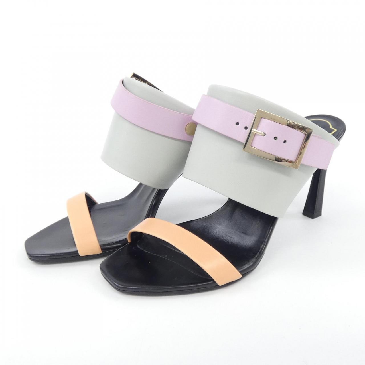 ロジェヴィヴィエ ROGER VIVIER サンダル