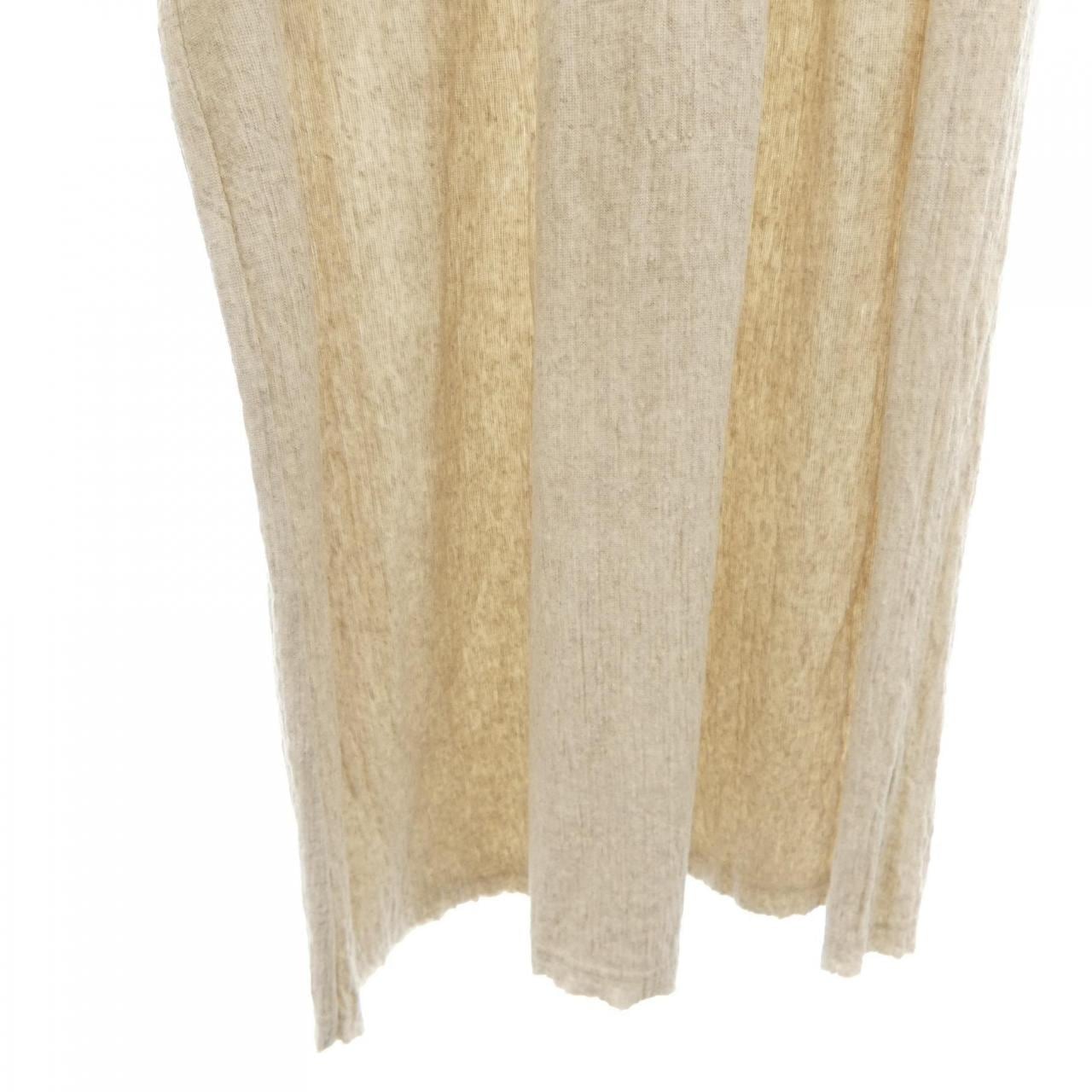 イッセイミヤケ ISSEY MIYAKE IM21KF017 パンツ