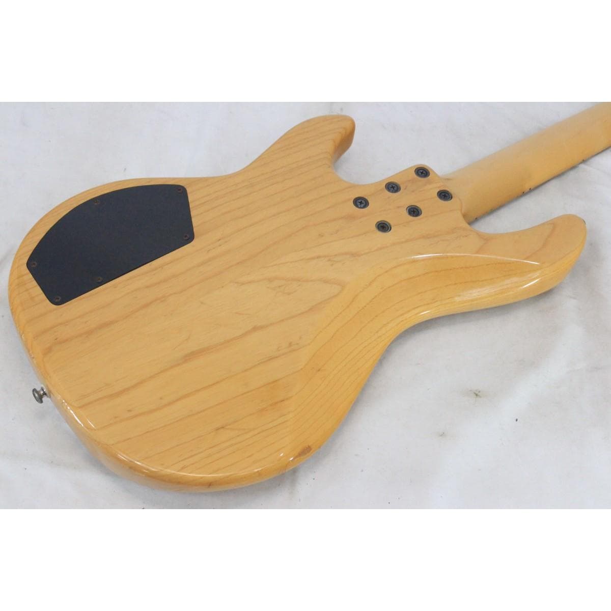 Ｇ＆Ｌ　　Ｌ－２０００　ＴＲＩＢＵＴＥ