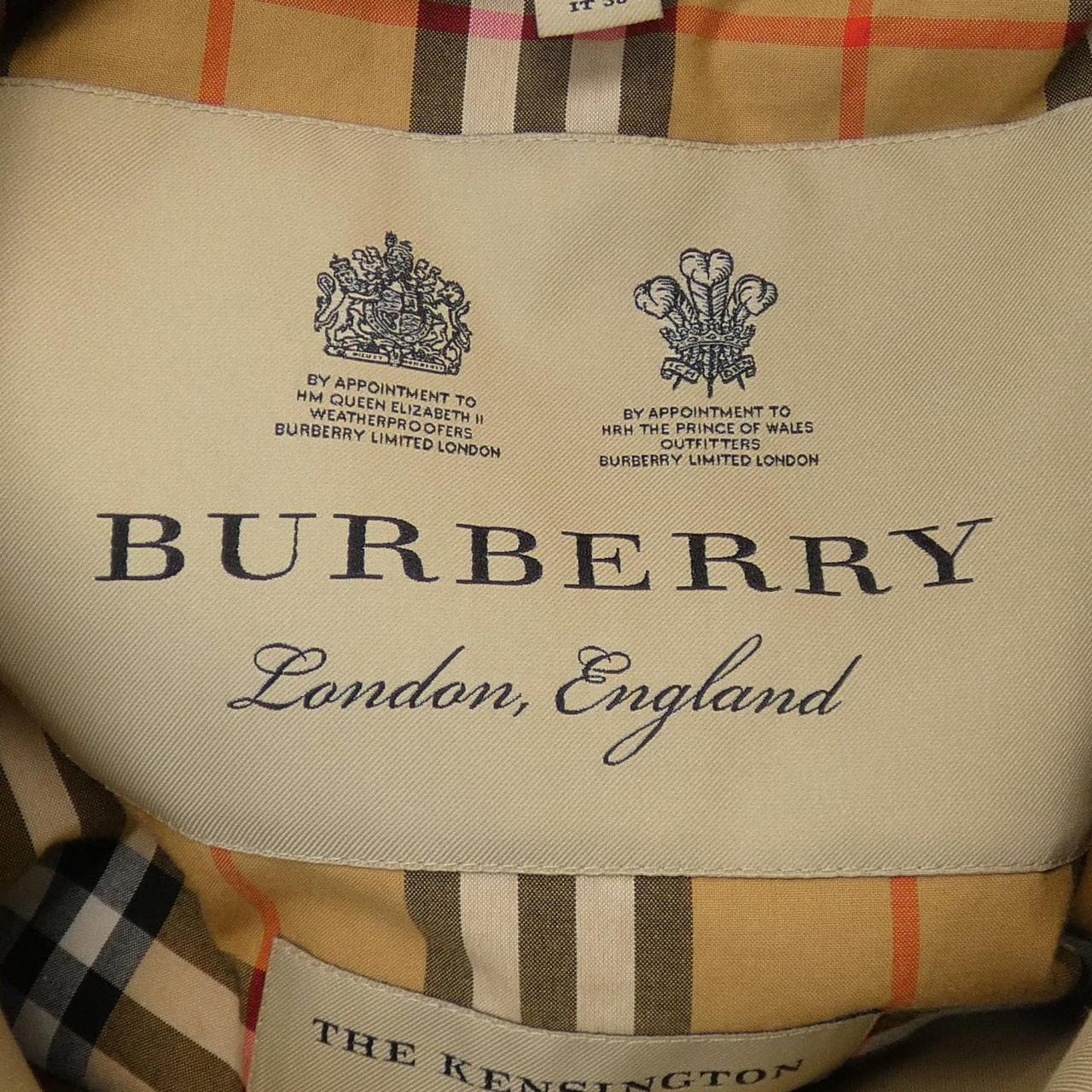 BURBERRY巴宝莉风衣