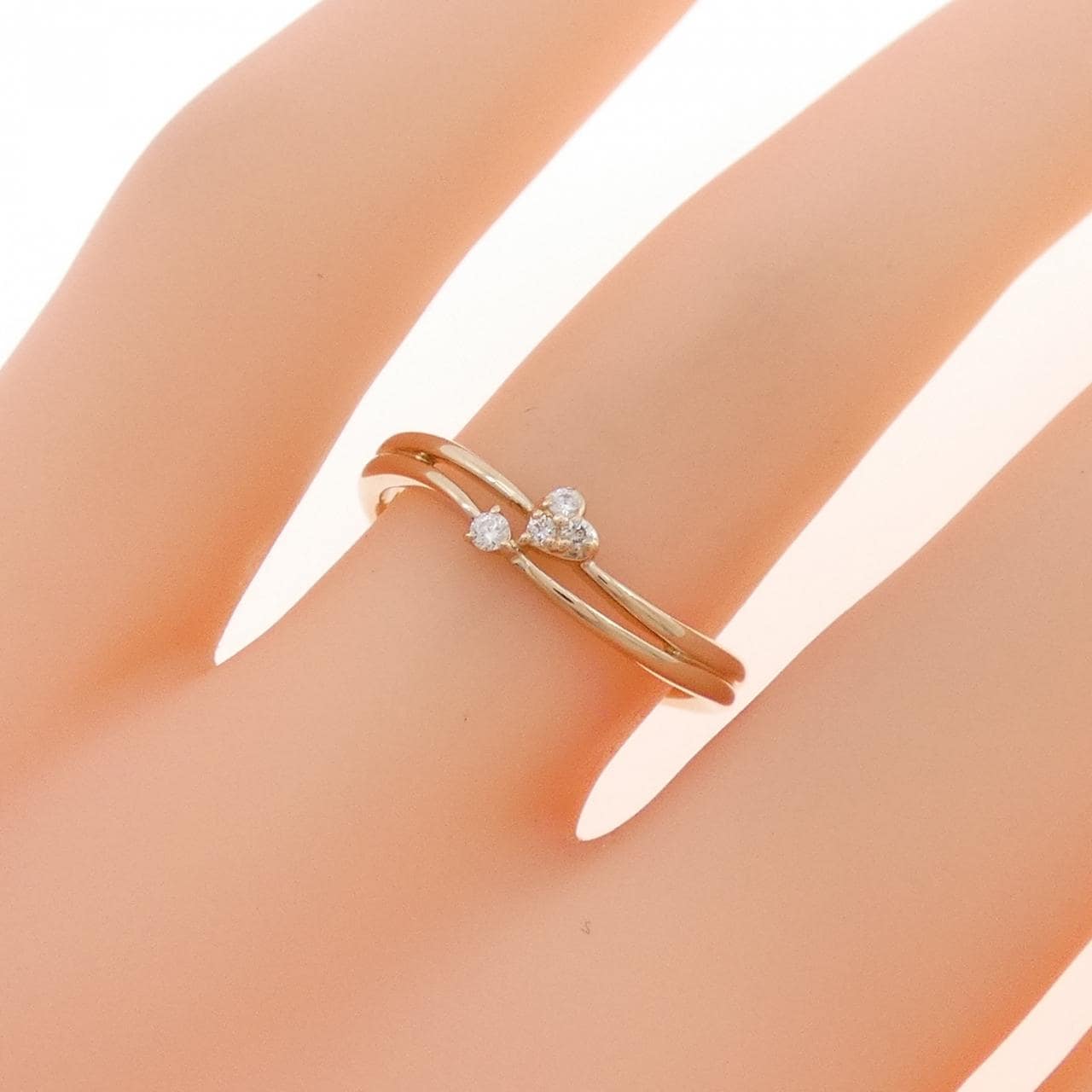 Samantha Tiara鑽石戒指 0.03克拉