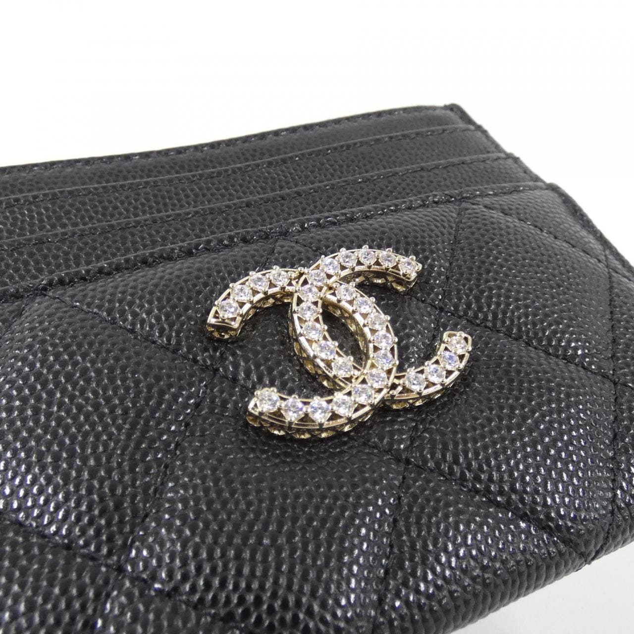 完売間近◆送料無料！【CHANEL】ジッパー付き カードホルダー クラシック ジップ カードケース - グレインド シャイニー