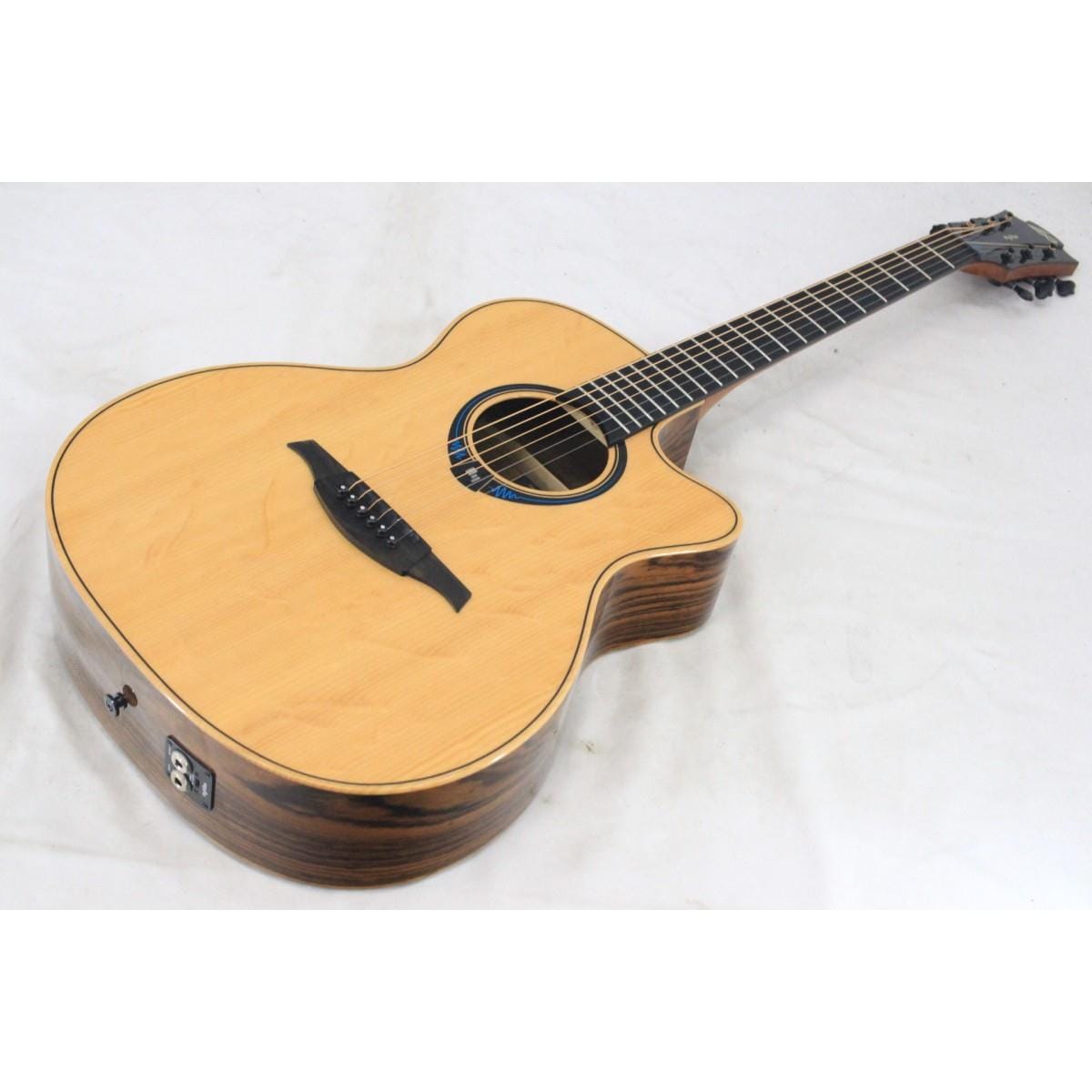 ＬＡＧ　ＧＵＩＴＡＲＳ　ＴＨＶ３０ＡＣＥ