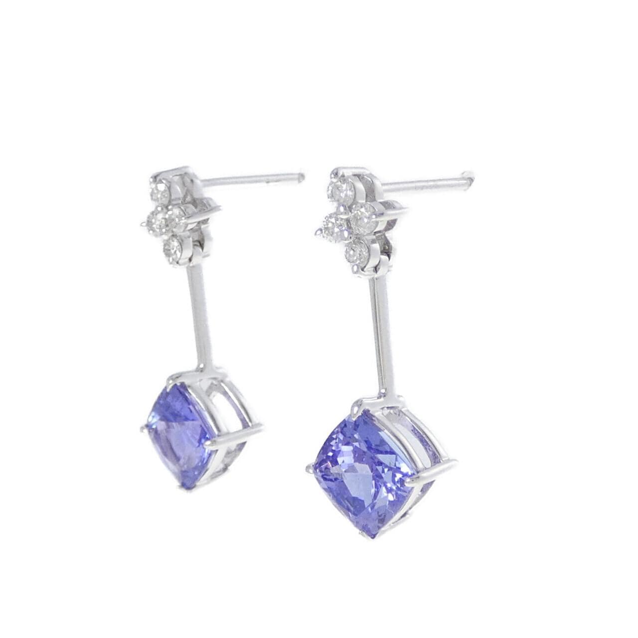 K18WG タンザナイト ピアス 2.22CT