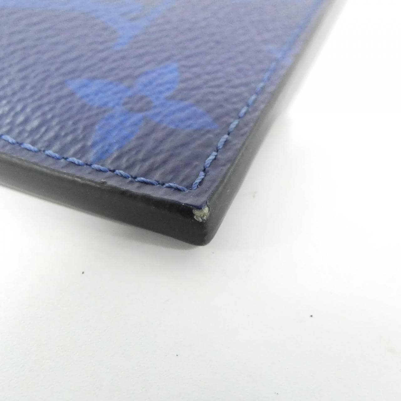 ルイヴィトン タイガ ラマ コインカード ホルダー M30270 コイン&カードケース