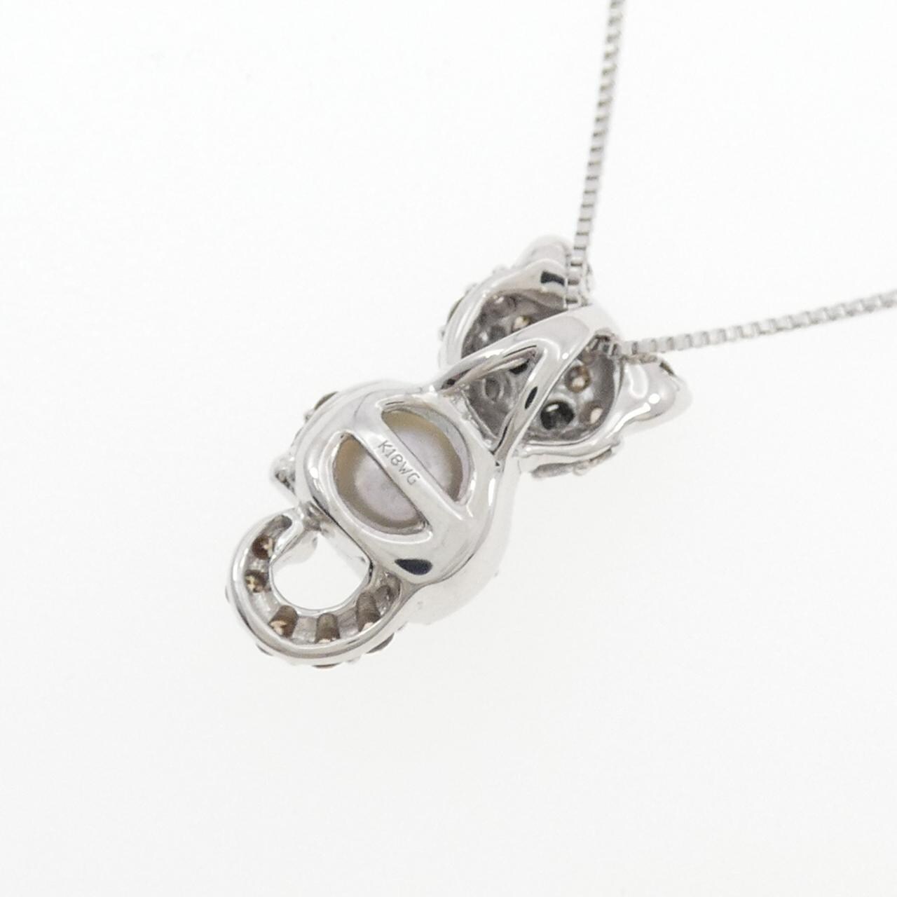 K18WG Cat Akoya Pearl Necklace