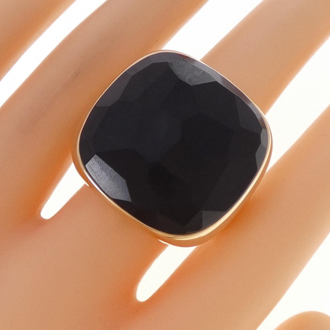 ポメラート ヴィクトリア リング