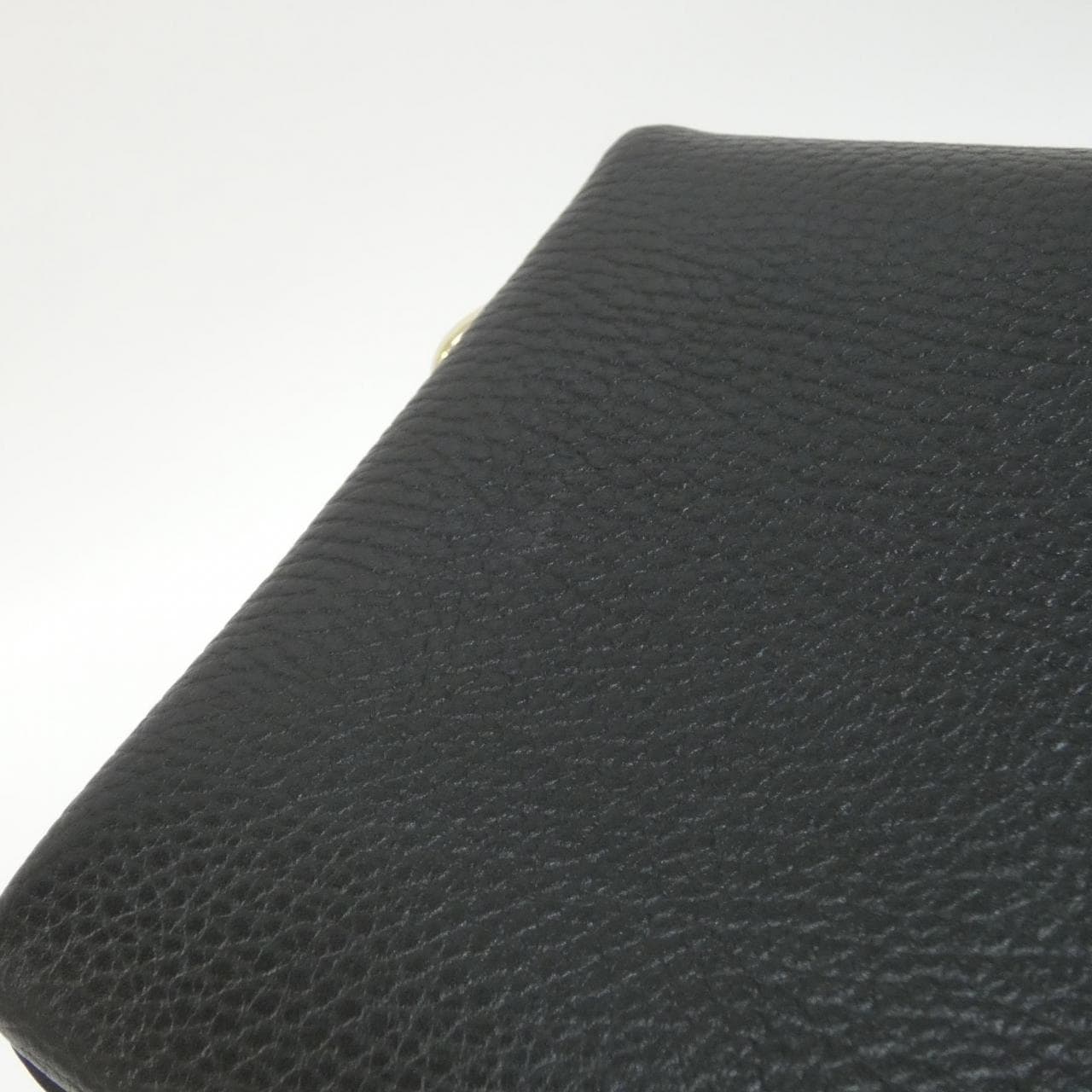 グッチ 607720 CAO0G ショルダーバッグ