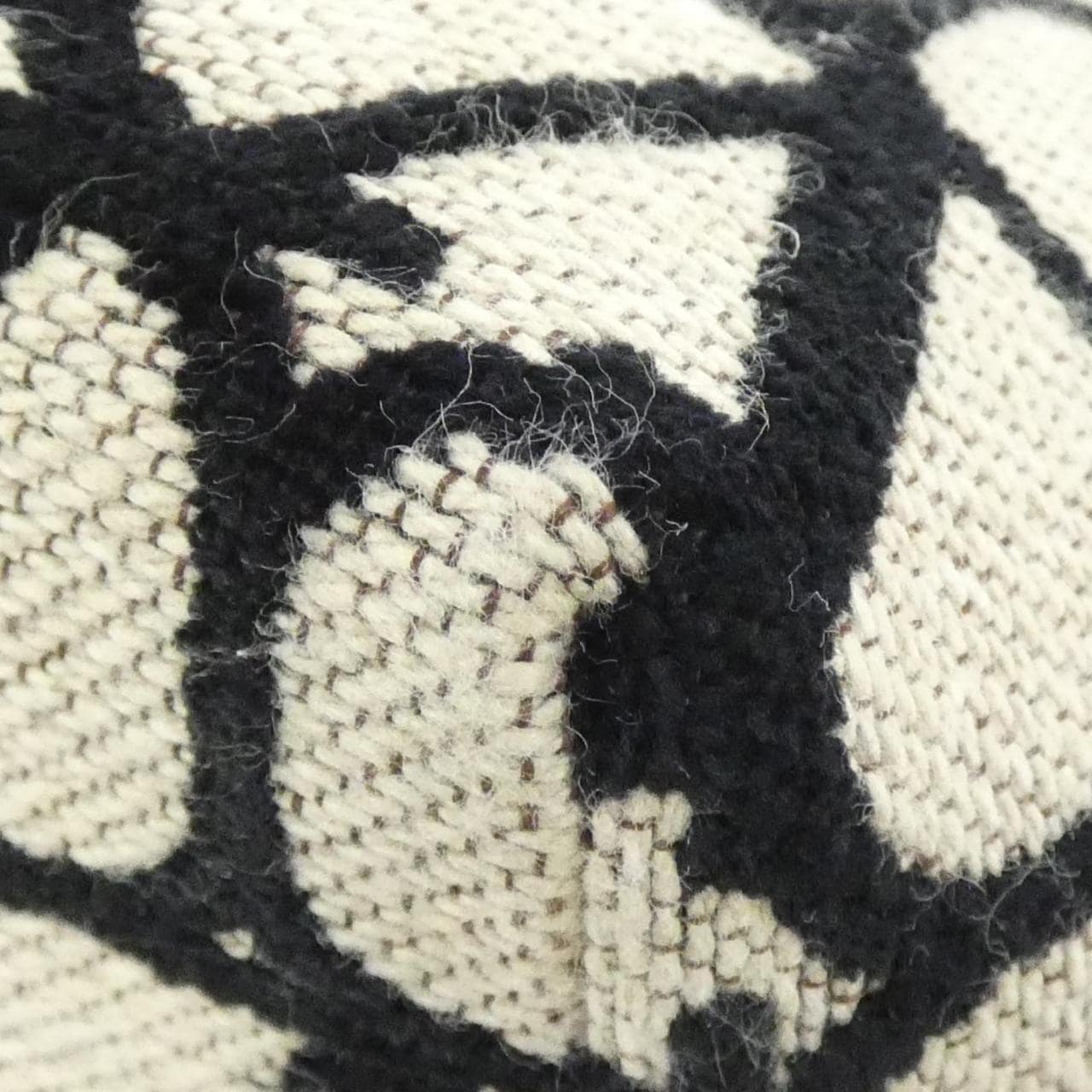 ヴァレンティノガラヴァーニ 3Y2B0C24JXD バッグ