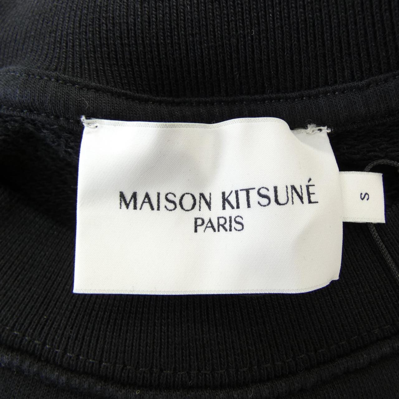 メゾンキツネ MAISON KITSUNE FM00322KM0001 スウェット