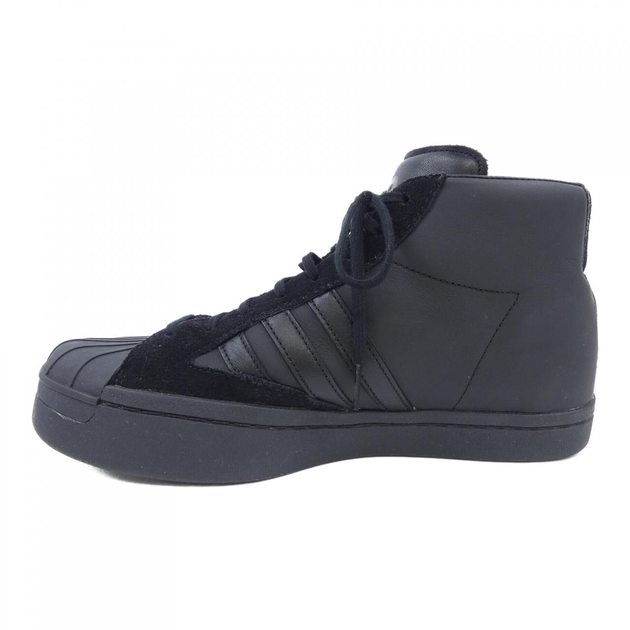 ワイスリー Y-3 スニーカー