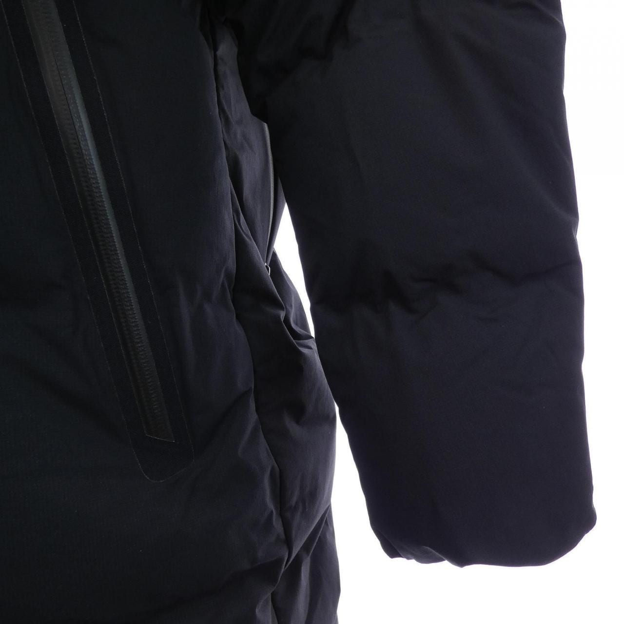 デサント DESCENTE ダウンジャケット