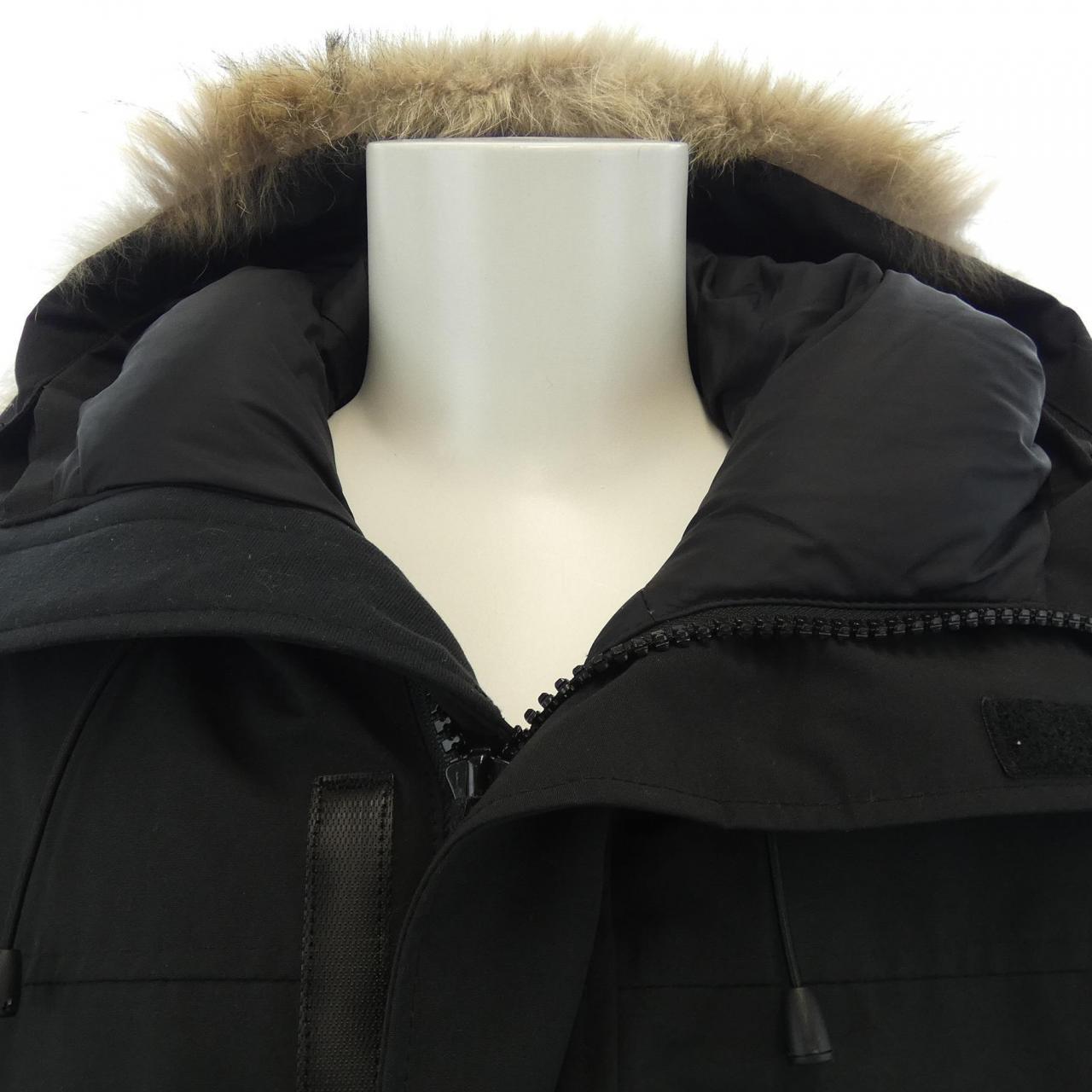 カナダグース CANADA GOOSE ダウンジャケット