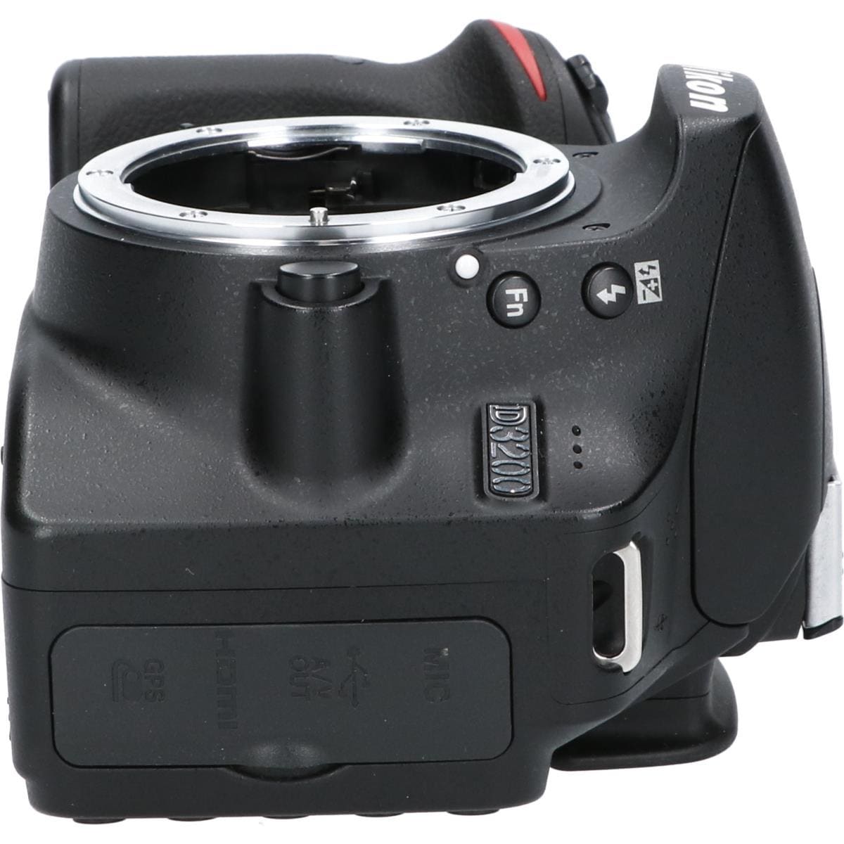 D3200