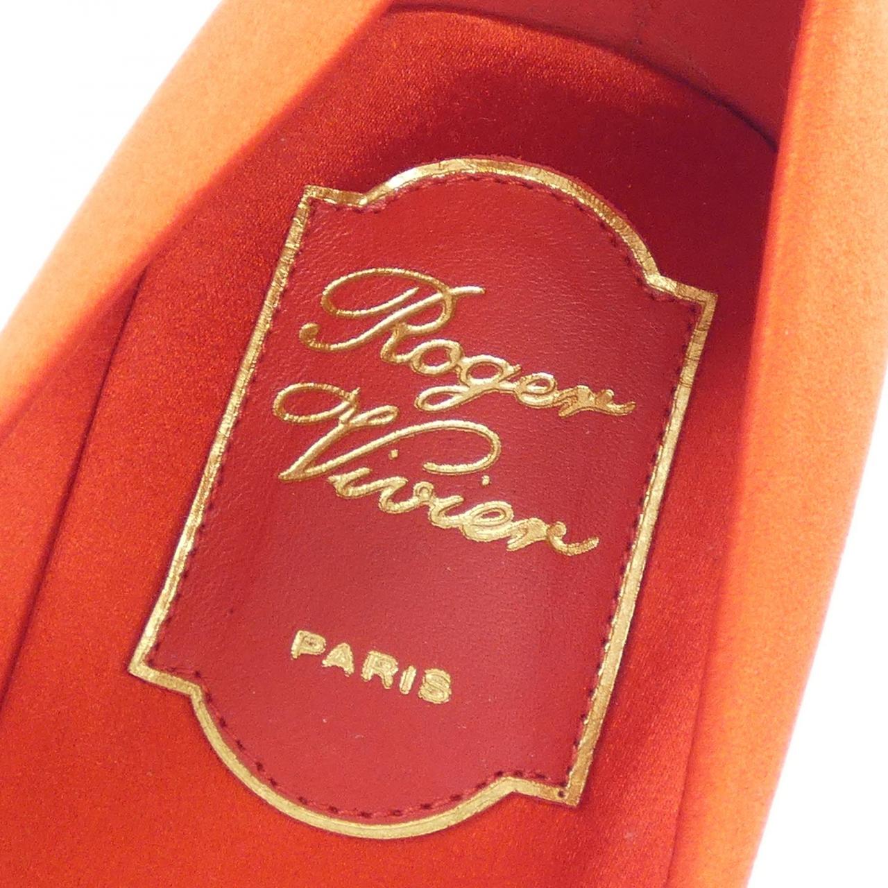 ROGER VIVIER VIVIER pumps