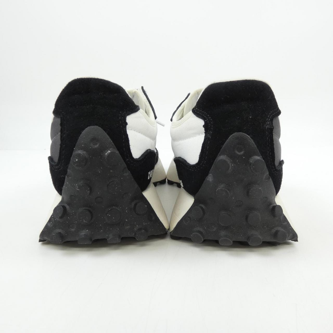 ニューバランス NEW BALANCE U327LC スニーカー