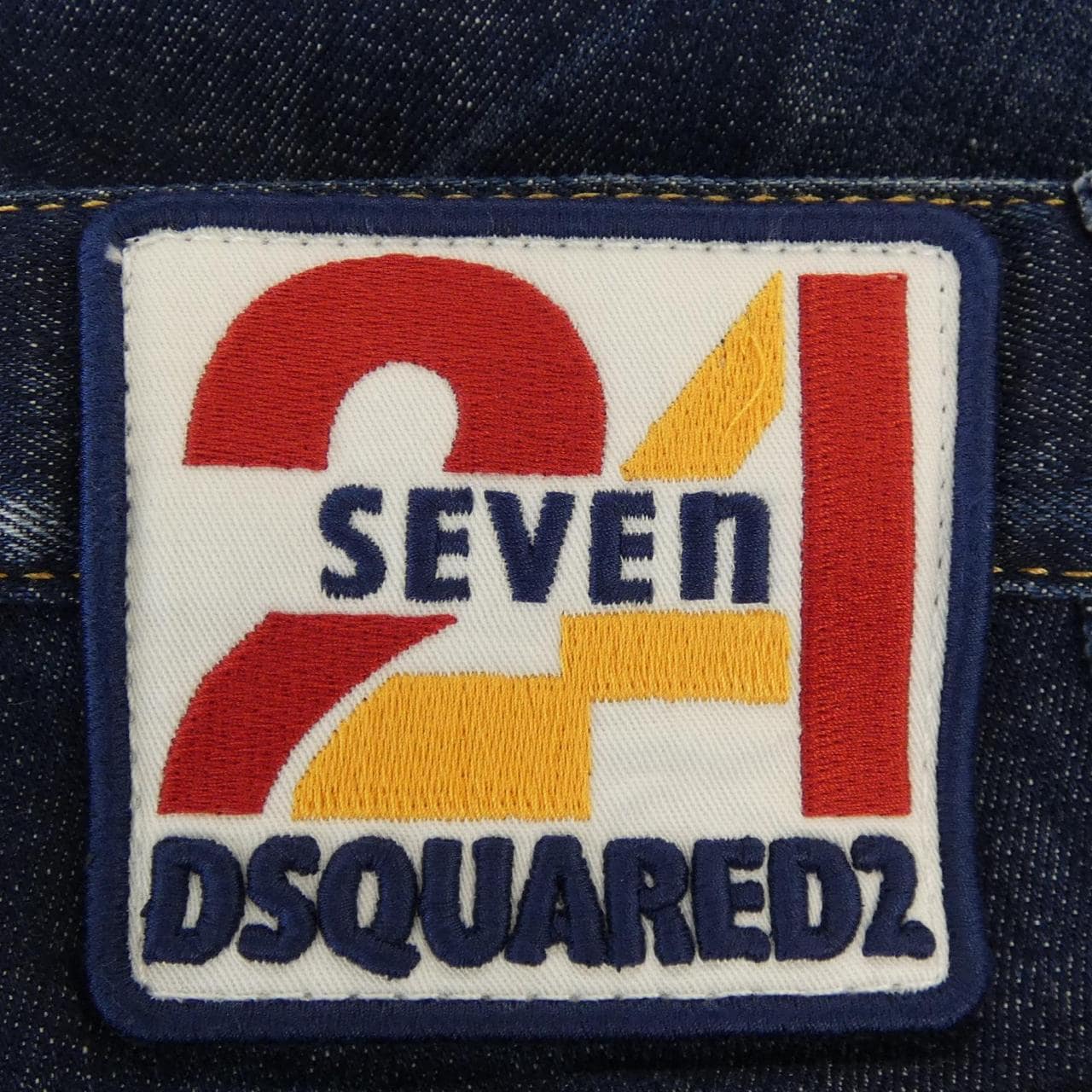ディースクエアード DSQUARED2 S74LB1231 ジーンズ