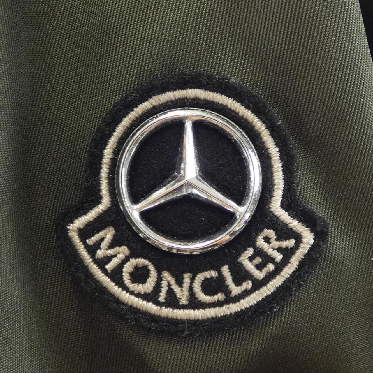 モンクレール ジーニアス MONCLER GENIUS MERCEDES-BENZ BY NIGO NEPER ダウンジャケット