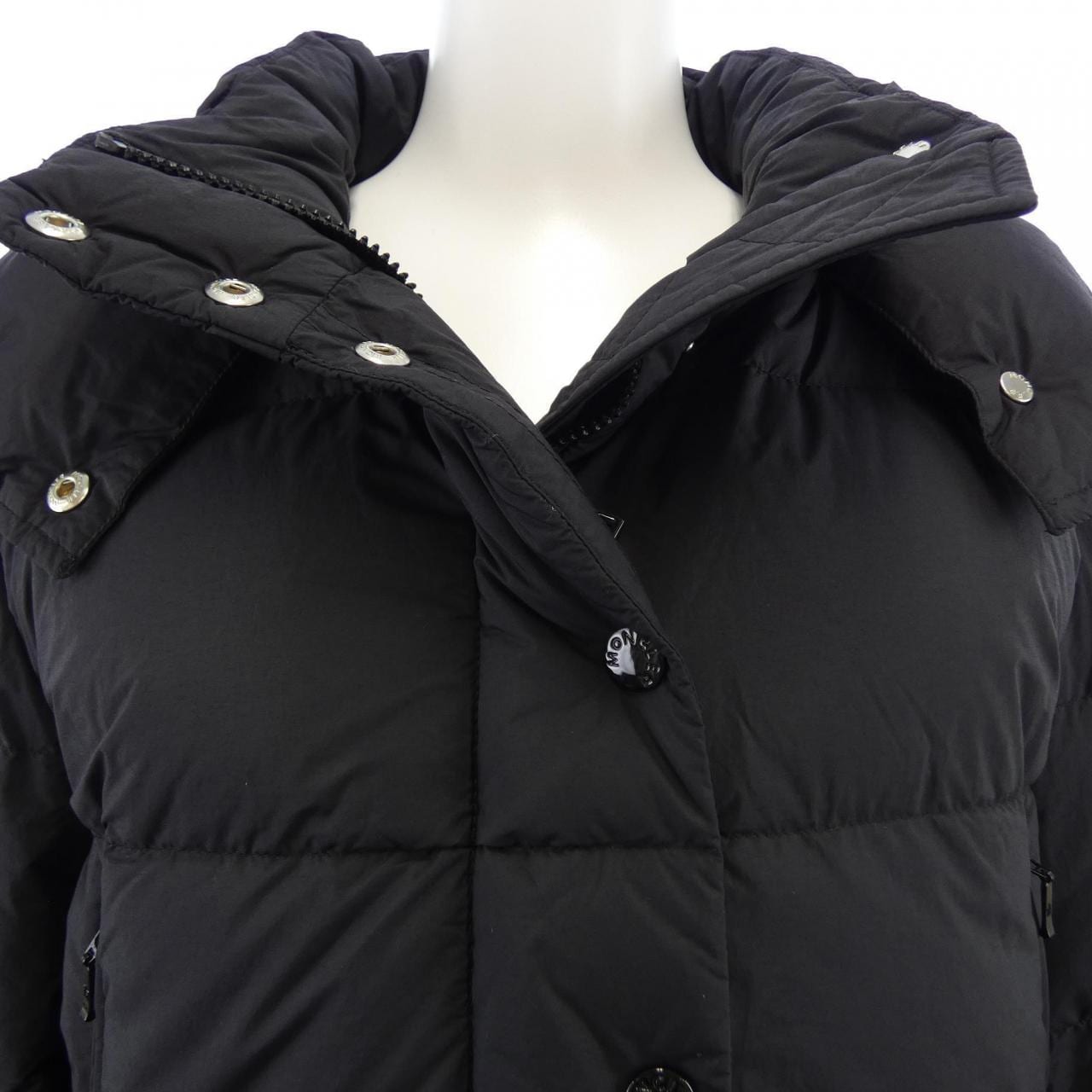 モンクレール MONCLER AVOINE ダウンジャケット