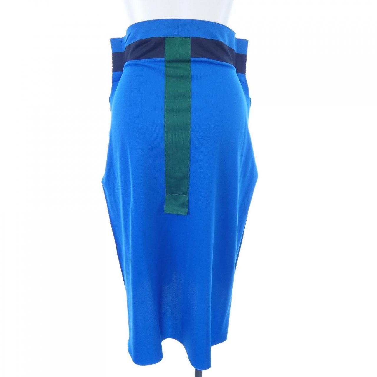 イッセイミヤケ ISSEY MIYAKE スカート