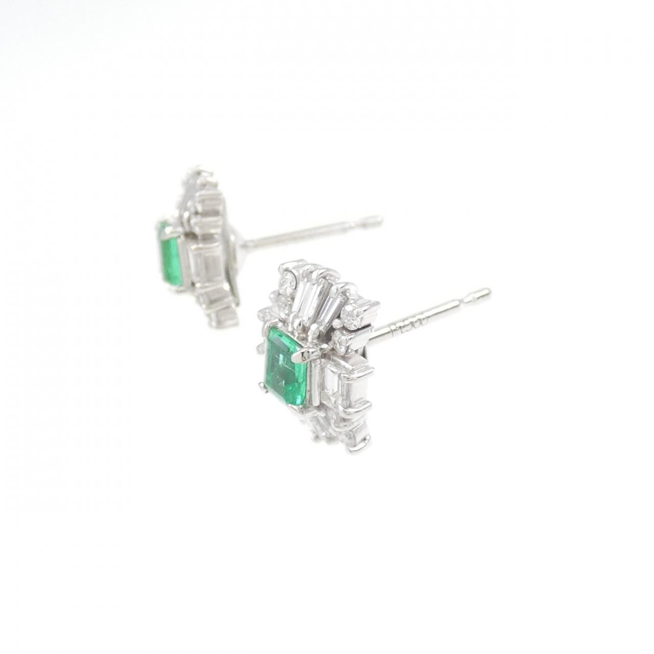PT翡翠耳钉0.40CT