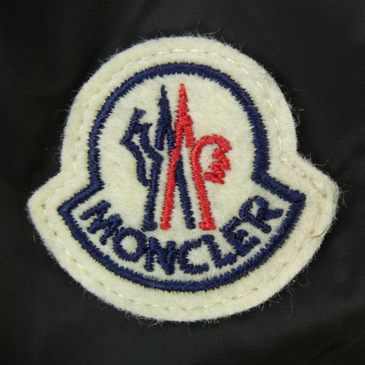 モンクレール MONCLER ブルゾン